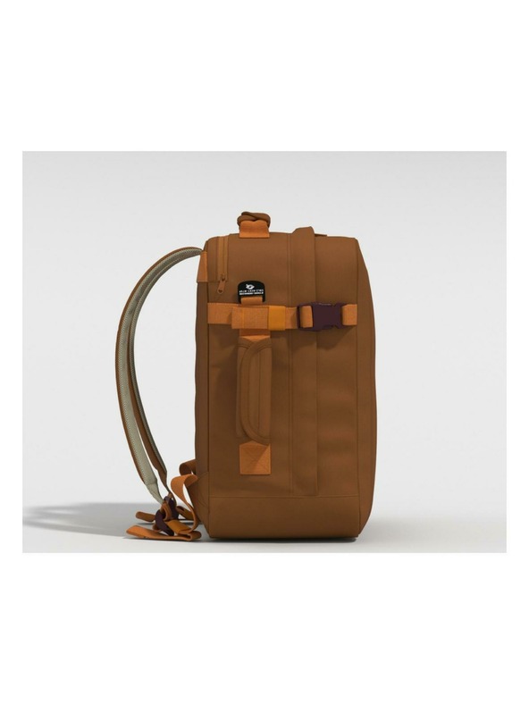 CabinZero Batoh CabinZero Classic Tech 28L Cinnamon