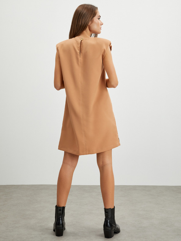 SIMPO Béžové dámské šaty Simpo Wide