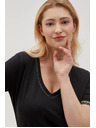 Moodo Černé basic triko s véčkovým výstřihem