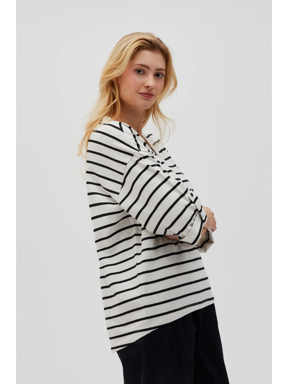 Moodo Bílo-černé pruhované volné tričko