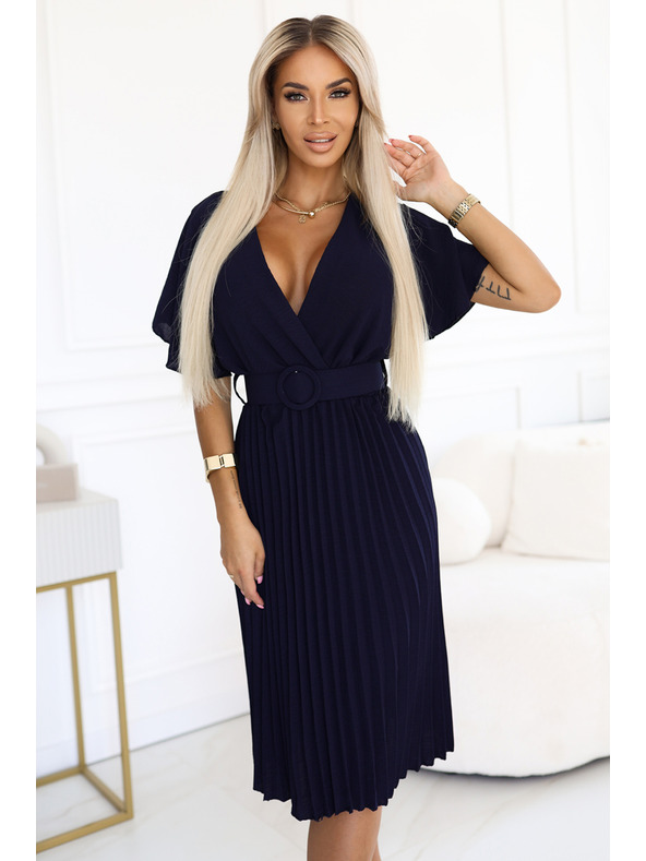 numoco Plisované midi šaty s zavinovacím výstřihem a širokým páskem