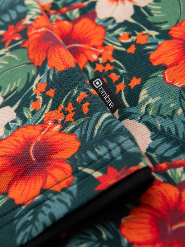 Ombre Clothing Bavlněná polokošile s květinovým potiskem - černá