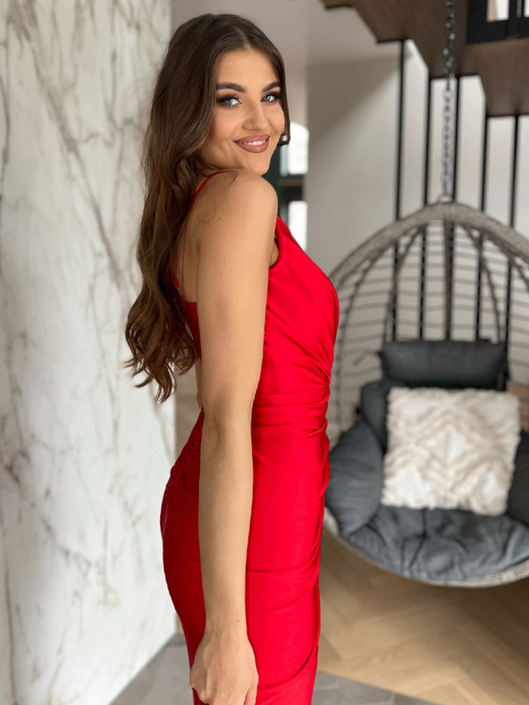 Edoti Midi šaty s rozparkem KENDALL červené