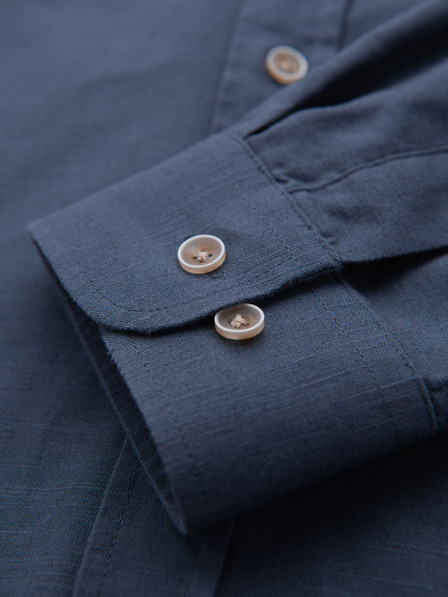 Ombre Clothing Pánská plátěná košile s klasickým límcem a kapsami REGULAR FIT - modrá