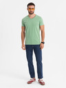 Ombre Clothing Bavlněné klasické pánské tričko BASIC s výstřihem do V - zelené