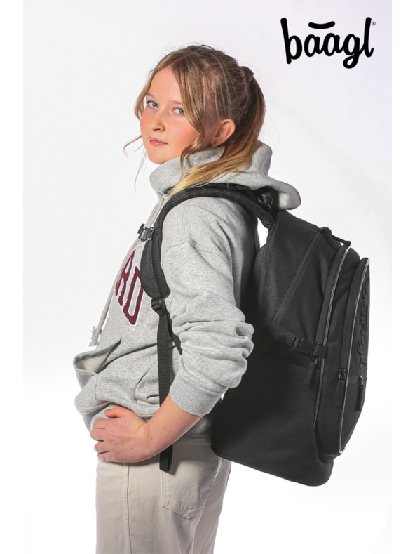BAAGL  BAAGL Školní batoh Core Uni černá