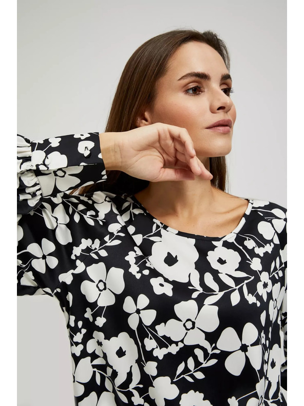 Moodo Květovaná černo-bílá halenka Moodo