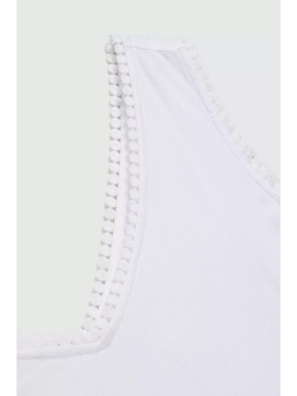 Moodo Bílé tílko s ozdobným lemem