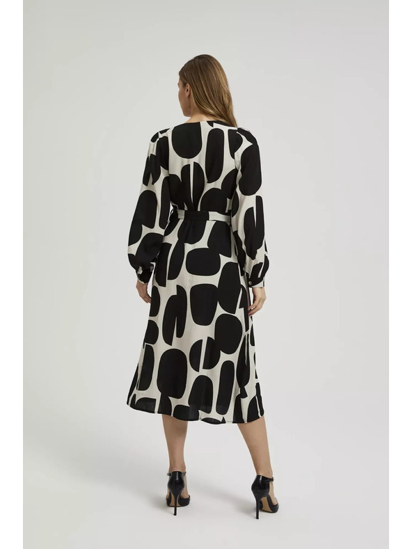 Moodo Šaty s páskem