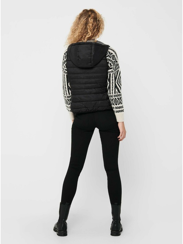 ONLY Černá dámská prošívaná vesta s kapucí ONLY New Tahoe