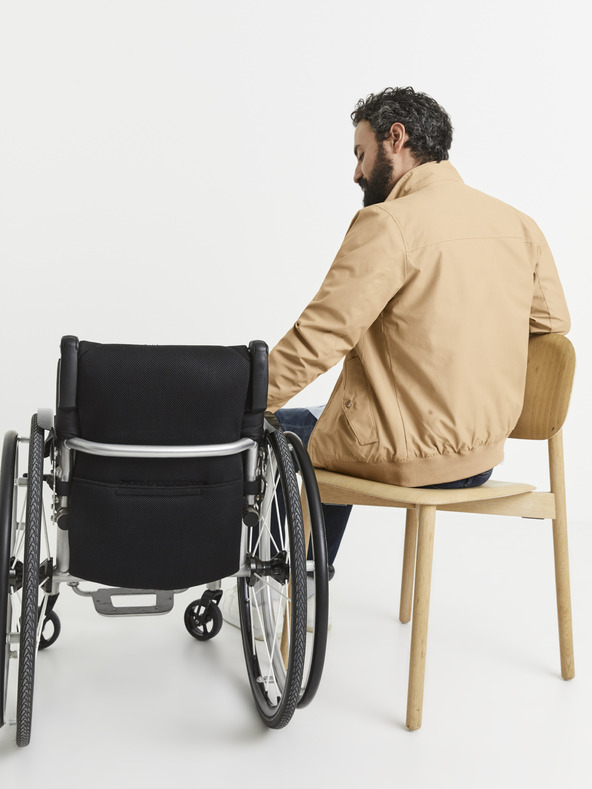 Celio Béžová lehká bunda Celio Vucotton