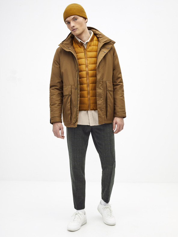 Celio Hnědá bunda Celio Supheat