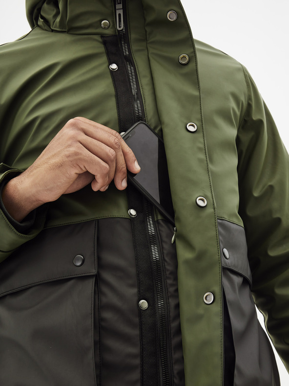 Celio Tmavě zelená bunda Celio Supheatgum