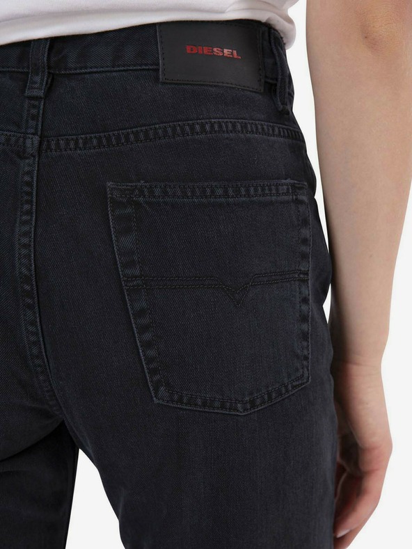Diesel Černé dámské straight fit džíny Diesel Neekhol