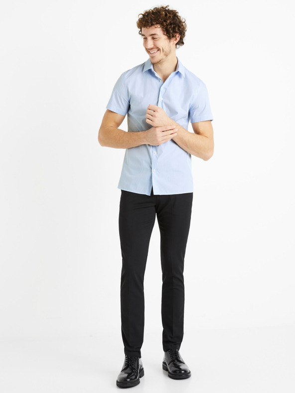 Celio Světle modrá pánská košile Celio Masantal2c