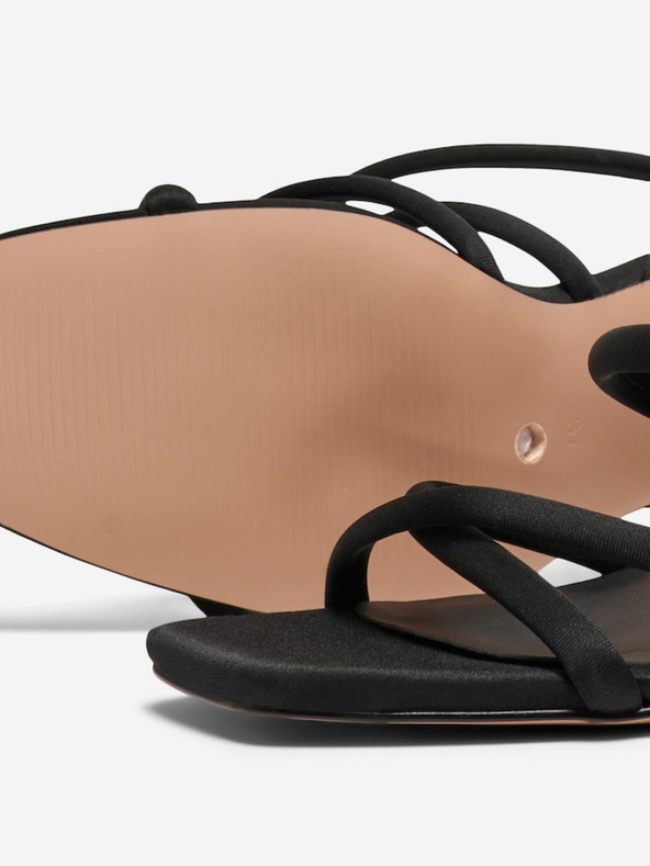 ONLY Černé dámské sandály na podpatku ONLY Amina-1