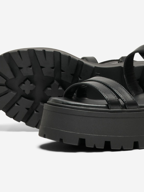 ONLY Černé dámské sandály na platformě ONLY Mercery-1