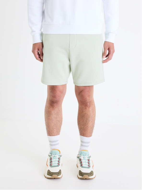 Celio Světle zelené pánské teplákové kraťasy Celio Toshort