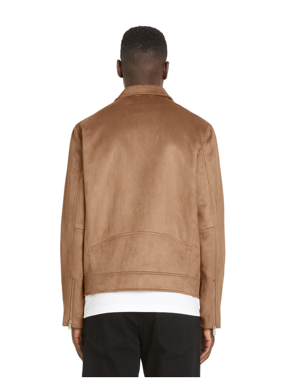 Celio Bunda z umělého semiše Jufaster