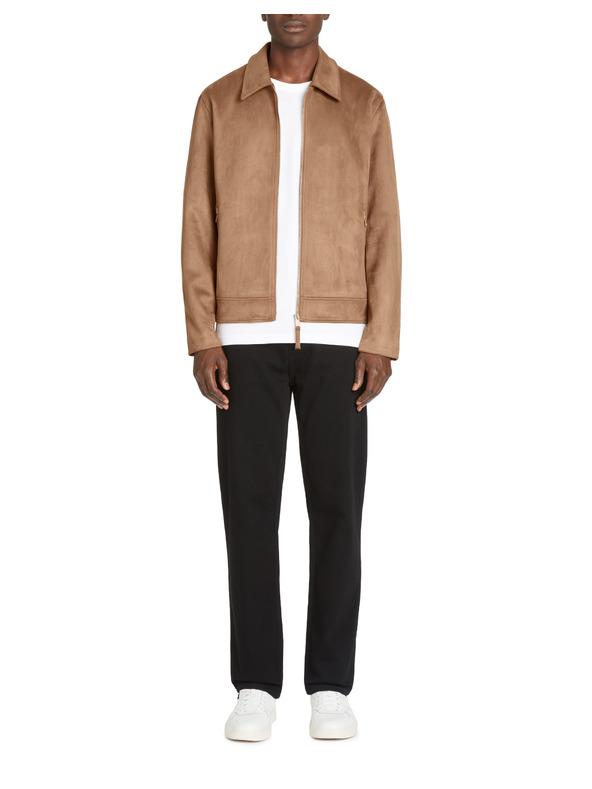 Celio Bunda z umělého semiše Jufaster