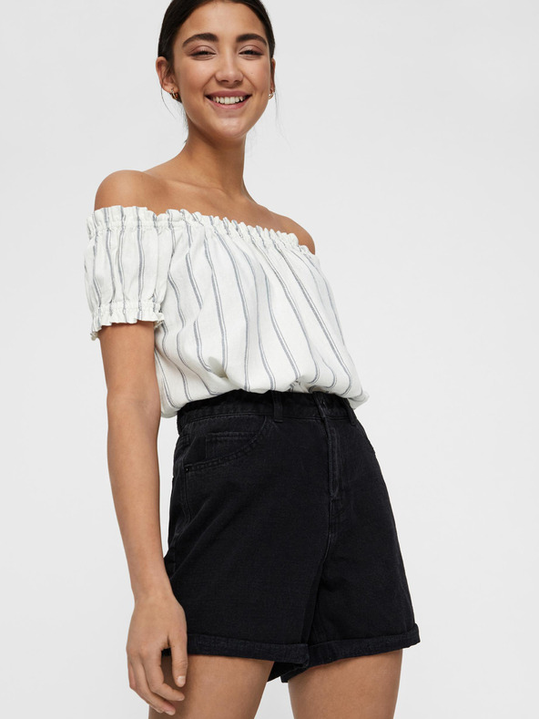 Vero Moda Černé džínové kraťasy s vysokým pasem VERO MODA Nineteen
