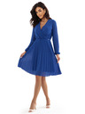 numoco Elegantní skládané šaty ISABELLE s výstřihem a dlouhým rukávem - chrpově modré