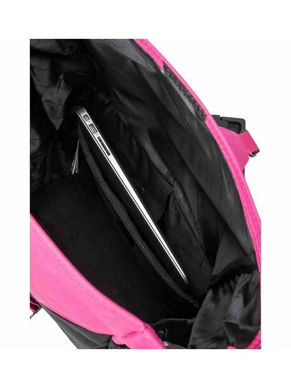 Meatfly Meatfly batoh Holler Pink / Black 28 L | Černá | Objem 28 L