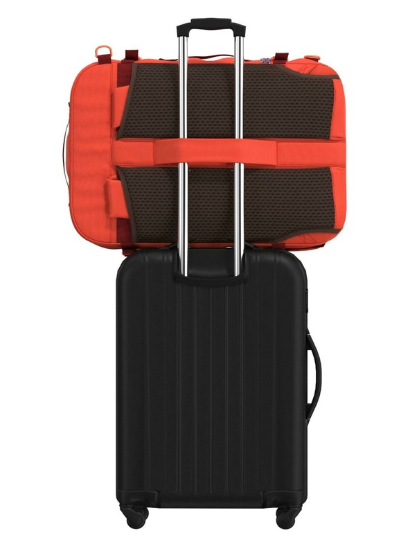 CabinZero CabinZero Classic Pro 32L Tomato Festival