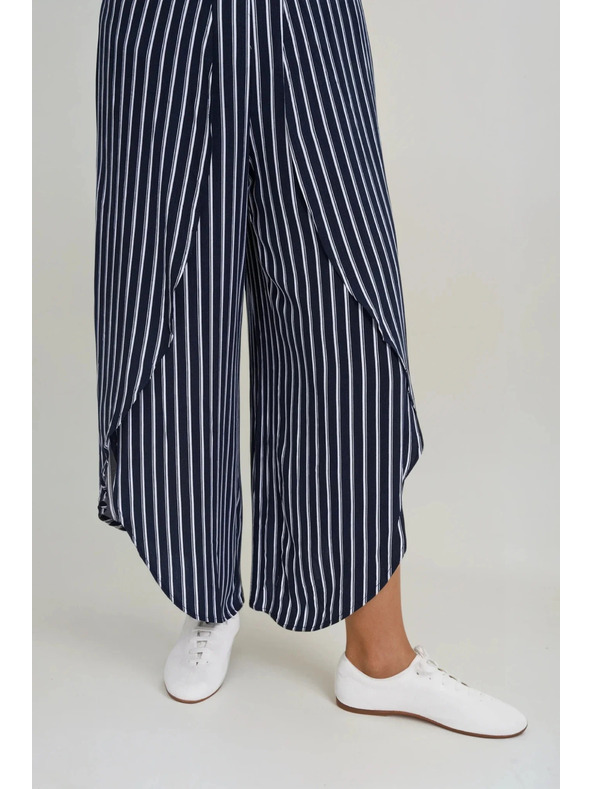 Moodo Dámské asymetrické kalhoty s rozparky