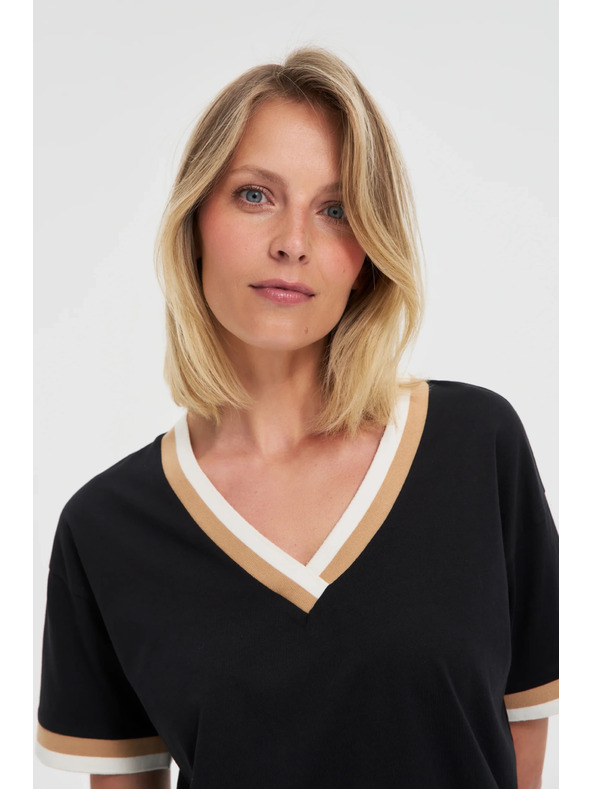 Moodo Dámské tričko Moodo – černé