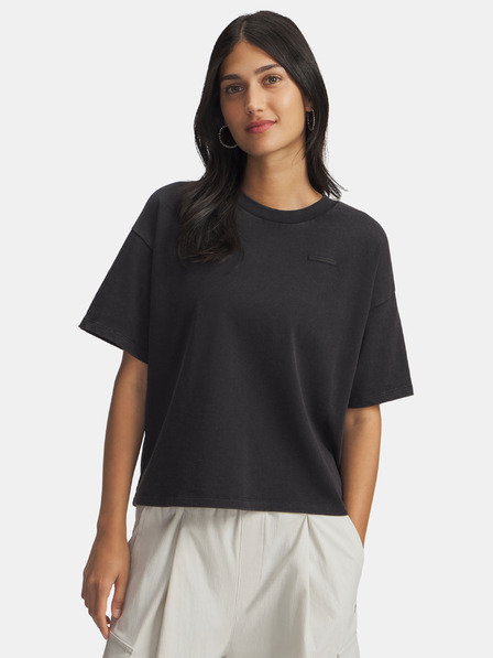 Under Armour Dámské tričko Under Armour UA HWT Boxy Wash SS-BLK