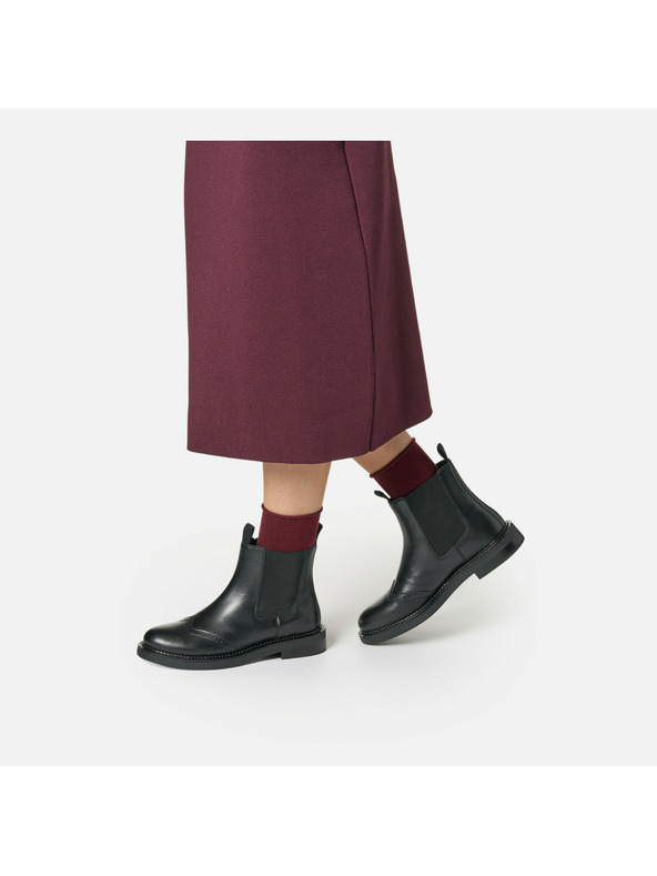 Geox Černá dámská kotníková obuv Geox Serilda