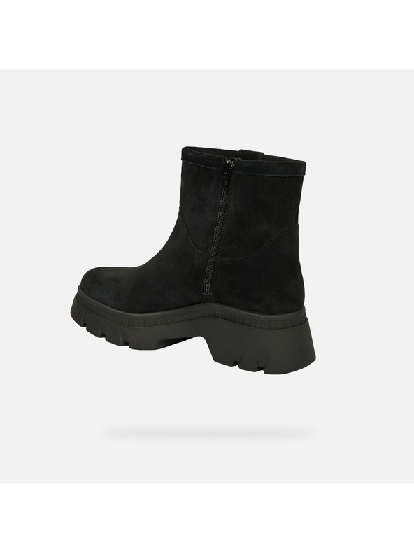 Geox Černá dámská kotníková obuv Geox Pluette