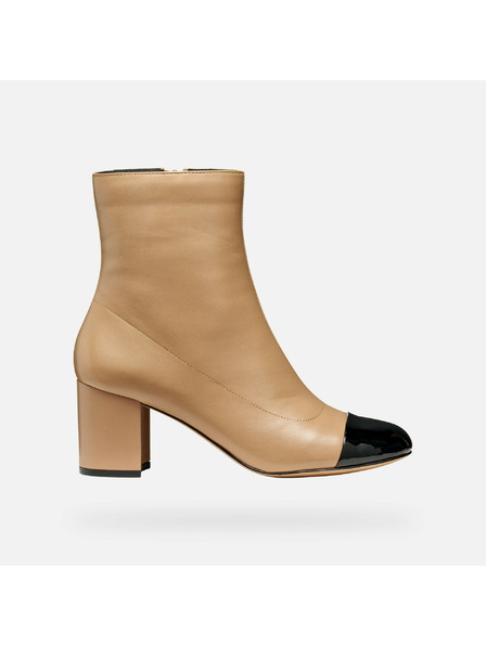 Geox Béžová dámská kotníková obuv Geox Virnilisa 65