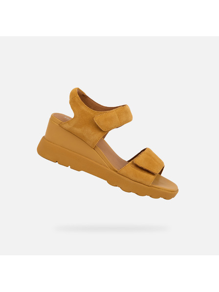 Geox Žlutá dámská obuv na klínku Geox Spherica EC6