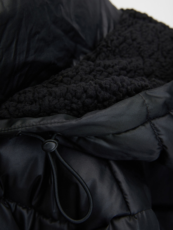 GAP Prošívaná zimní bunda ColdControl GAP