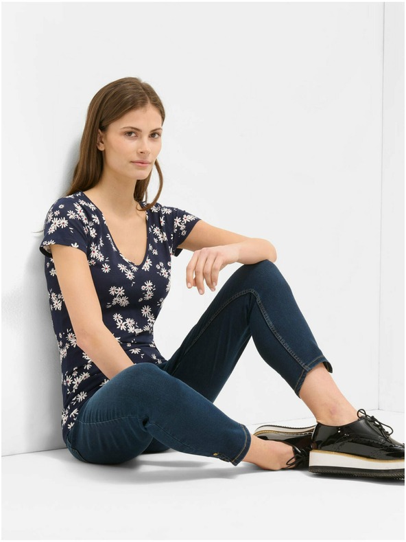 Orsay Tmavě modré květované tričko ORSAY