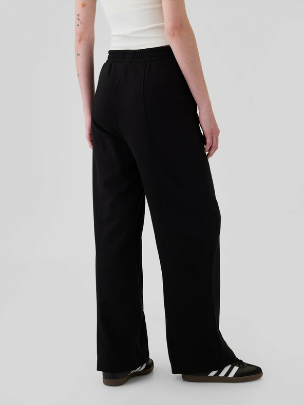 GAP Bavlněné tepláky GAP