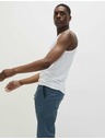 Marks & Spencer Sada tří pánských basic tílek v bílé barvě s technologií Cool & Fresh™ Marks & Spencer
