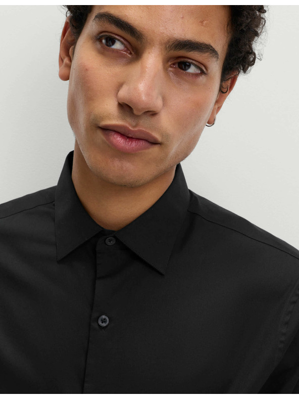 Marks & Spencer Černá pánská bavlněná košile Marks & Spencer