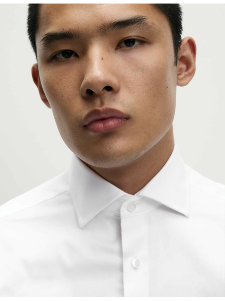 Marks & Spencer Keprová košile úzkého střihu z luxusní bavlny s dvojitou manžetou Marks & Spencer bílá