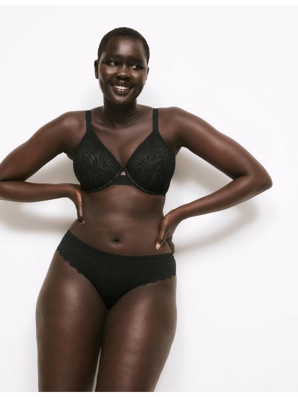 Marks & Spencer Sada tří dámských brazilských kalhotek s krajkou v černé barvě Marks & Spencer Flexifit™