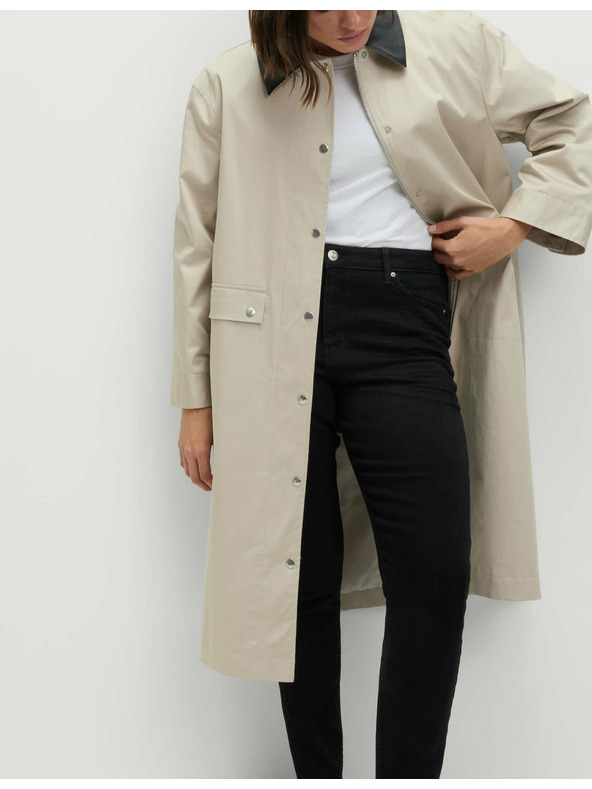 Marks & Spencer Přiléhavé džíny střihu Ivy Marks & Spencer černá