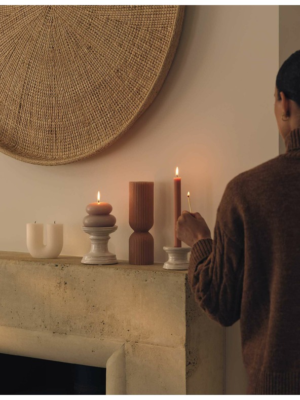 Marks & Spencer Keramický stojan na svíčku a čajovou svíčku Marks & Spencer bílá