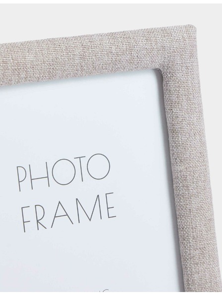 Marks & Spencer Látkový fotorámeček 10 x 15 cm Marks & Spencer šedá