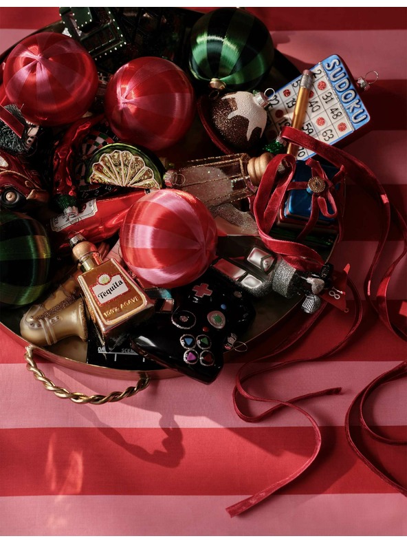 Marks & Spencer Vánoční pudink jako závěsná dekorace Marks & Spencer hnědá