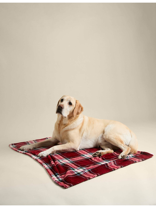 Marks & Spencer Tartanová deka pro domácí mazlíčky Marks & Spencer červená