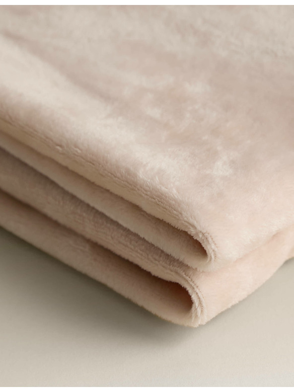 Marks & Spencer Flísový přehoz Marks & Spencer smetanová