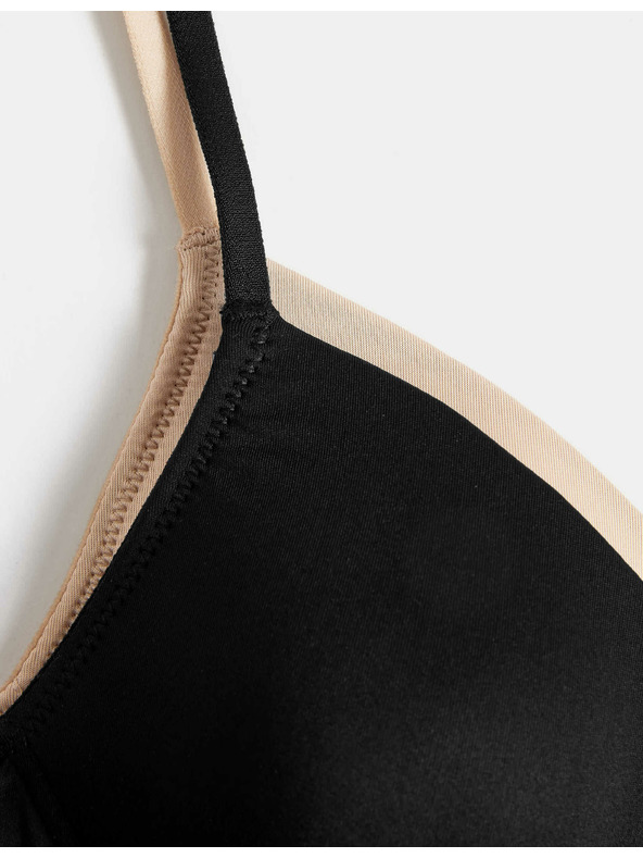 Marks & Spencer Balení 2 ks prvních podprsenek bez kostic, vel. AA–D Marks & Spencer černá