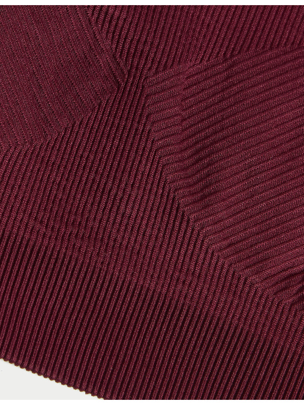 Marks & Spencer Středně zpevněná oboustranná bezešvá sportovní podprsenka Marks & Spencer červená